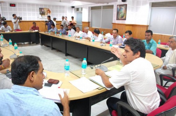 Tripura State Election Commission holds meeting with political parties, 40 coy additional central forces sought from MHA Tripura State Election Commission holds meeting with political parties, 40 coy additional central forces sought from MHA